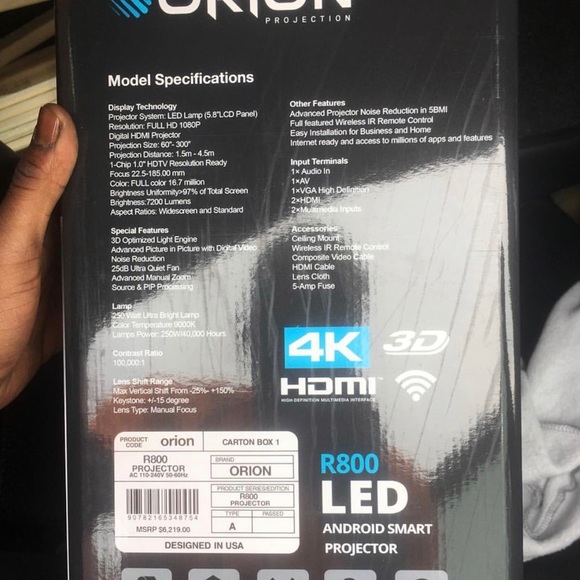 Projector - Picture 2 of 3